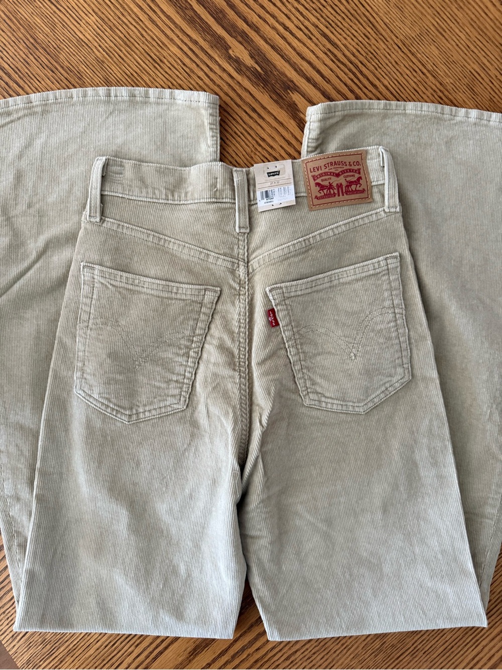 LEVI'S Ribcage Bell Corduroy Pants - Safari - Picture 4 of 12